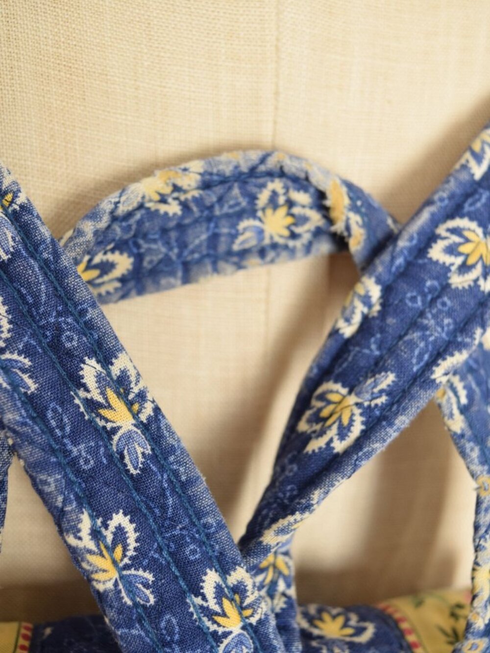 vintage Vera Bradley baby backpack purse small bag blue floral print quilted - Picture 10 of 10